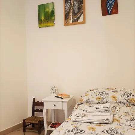 Bright Port View Apartment- Free Parking * קליארי