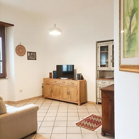 Bright Port View Apartment- Free Parking Cagliari