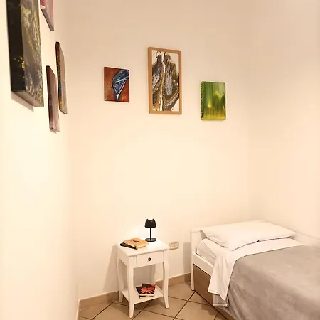 Bright Port View Apartment- Secondary Entrance Free Parking * Cagliari