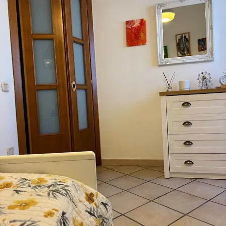 Bright Port View Apartment- Secondary Entrance Free Parking * Cagliari