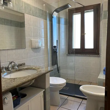 Apartment Bright Port View Apartment- Free Parking