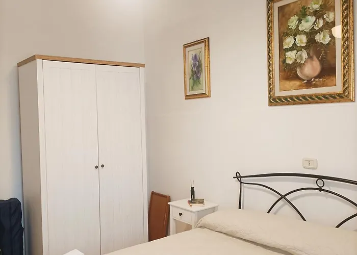 Bright Port View Apartment- Secondary Entrance Free Parking * Cagliari