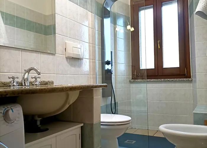 Bright Port View Apartment- Secondary Entrance Free Parking Cagliari